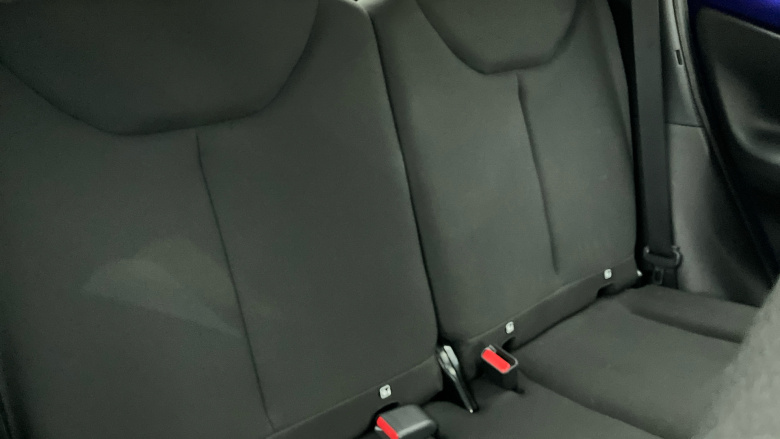 Toyota Aygo X 1.0 VVT-i Edge 5dr Petrol Hatchback